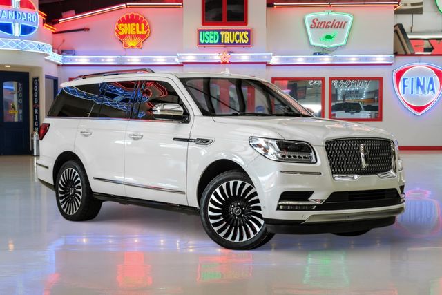 2020 Lincoln Navigator Black Label