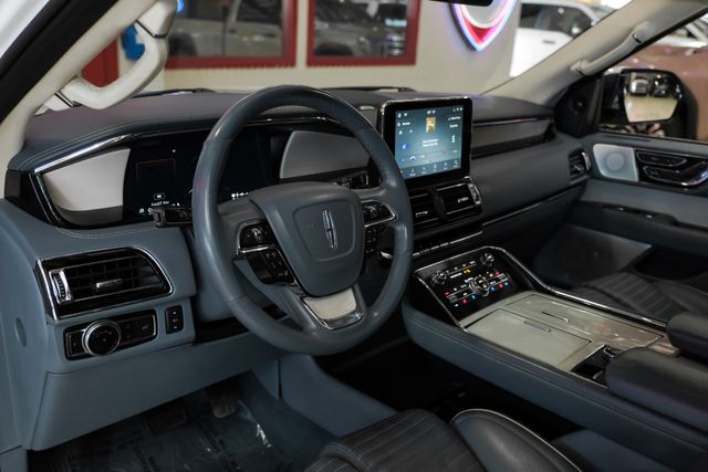 2020 Lincoln Navigator Black Label