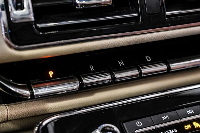 2020 Lincoln Navigator L Reserve | Addison, TX | Mr Car Guys 2020 Lincoln Navigator L Reserve | Addison, TX | Mr Car Guys