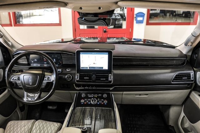 2020 Lincoln Navigator L Black Label