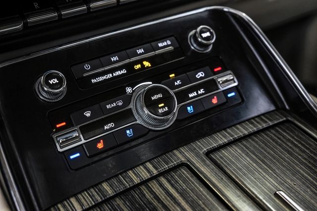 2020 Lincoln Navigator L Black Label