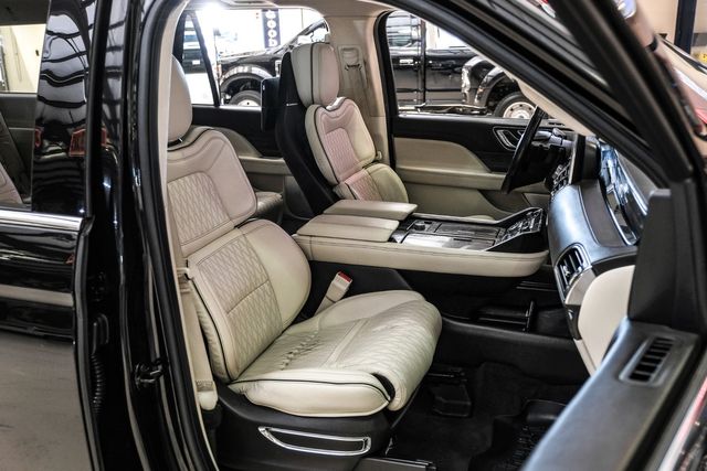 2020 Lincoln Navigator L Black Label