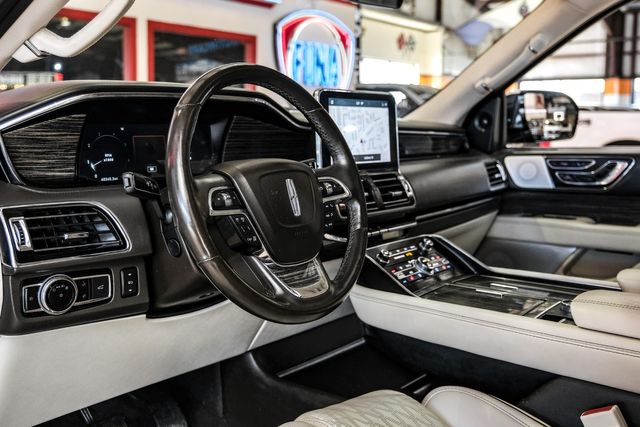 2020 Lincoln Navigator L Black Label