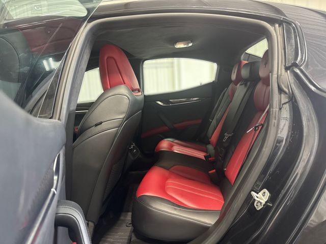 2020 Maserati GHIBLI SQ4 GRANSPORT | Houston, TX | Texas Star Motors 2020 Maserati GHIBLI SQ4 GRANSPORT | Houston, TX | Texas Star Motors