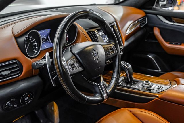 2020 Maserati Levante S GranLusso BIANCO ALPI 3Coat 21" HELIOS $101k MSR | Dallas, TX | East Dallas Diesel 2020 Maserati Levante S GranLusso BIANCO ALPI 3Coat 21" HELIOS $101k MSR | Dallas, TX | East Dallas Diesel