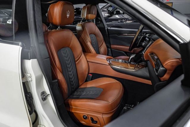 2020 Maserati Levante S GranLusso BIANCO ALPI 3Coat 21" HELIOS $101k MSR | Dallas, TX | East Dallas Diesel 2020 Maserati Levante S GranLusso BIANCO ALPI 3Coat 21" HELIOS $101k MSR | Dallas, TX | East Dallas Diesel