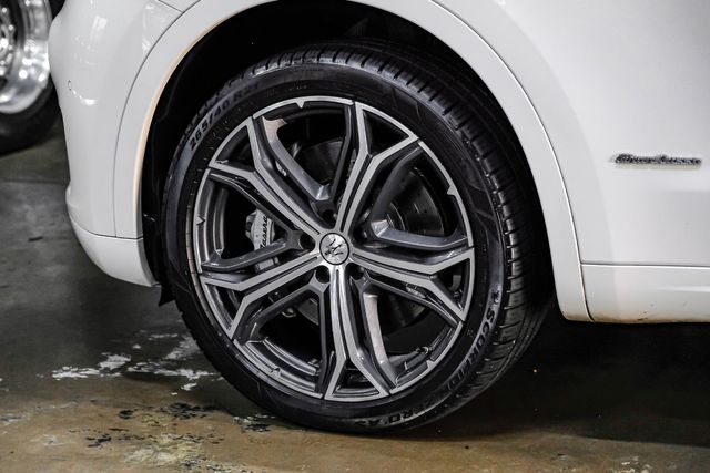 2020 Maserati Levante S GranLusso BIANCO ALPI 3Coat 21" HELIOS $101k MSR | Dallas, TX | East Dallas Diesel 2020 Maserati Levante S GranLusso BIANCO ALPI 3Coat 21" HELIOS $101k MSR | Dallas, TX | East Dallas Diesel