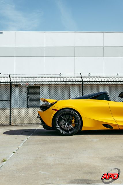 2020 McLaren 720S Spider Performance 2020 McLaren 720S Spider Performance
