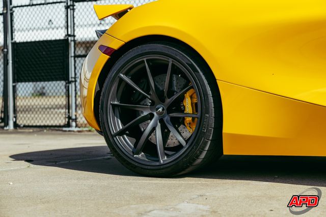 2020 McLaren 720S Spider Performance 2020 McLaren 720S Spider Performance
