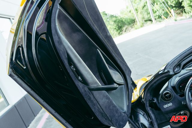 2020 McLaren 720S Spider Performance