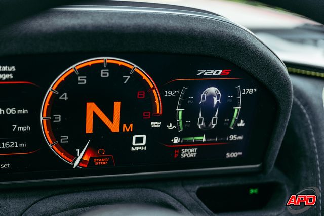 2020 McLaren 720S Spider Performance 2020 McLaren 720S Spider Performance