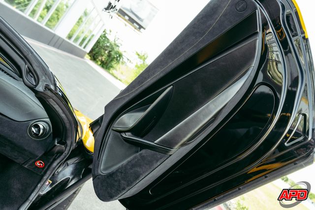 2020 McLaren 720S Spider Performance 2020 McLaren 720S Spider Performance