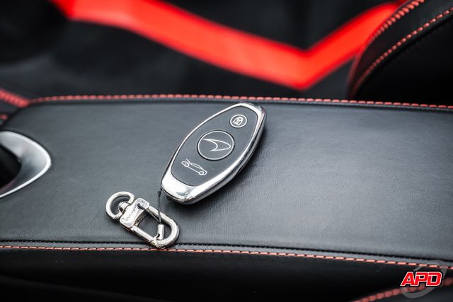 2020 McLaren 720S Spider Performance 2020 McLaren 720S Spider Performance