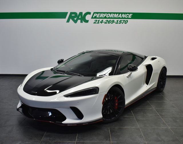 2020 McLaren GT Base