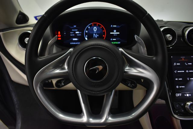 2020 McLaren GT Base 2020 McLaren GT Base