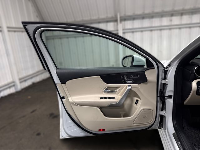 2020 Mercedes-Benz A 220 2020 Mercedes-Benz A 220