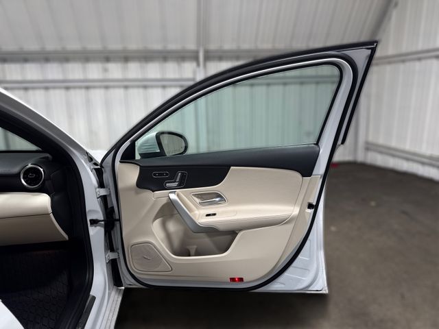 2020 Mercedes-Benz A 220 2020 Mercedes-Benz A 220