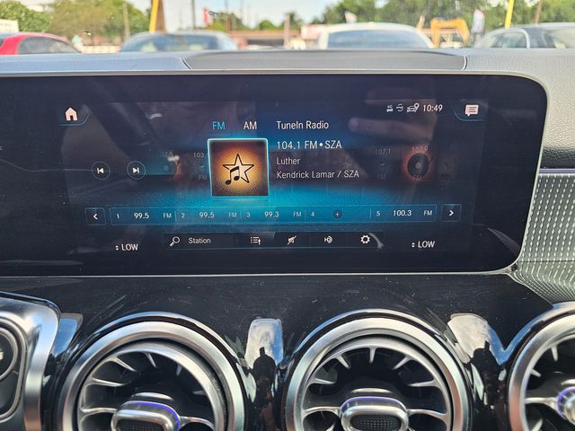 2020 Mercedes-Benz GLB 250 | Brownsville TX | English Motors 2020 Mercedes-Benz GLB 250 | Brownsville TX | English Motors