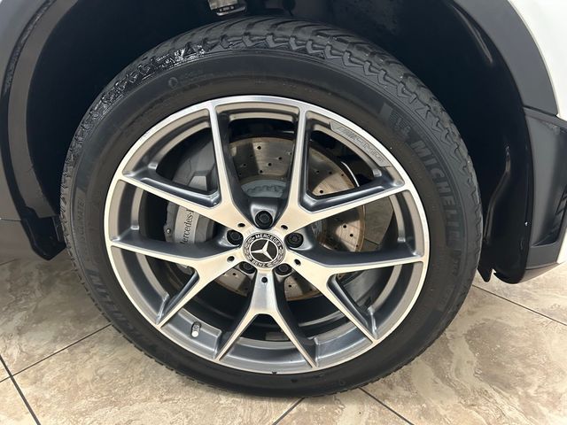 2020 Mercedes-Benz GLC 300