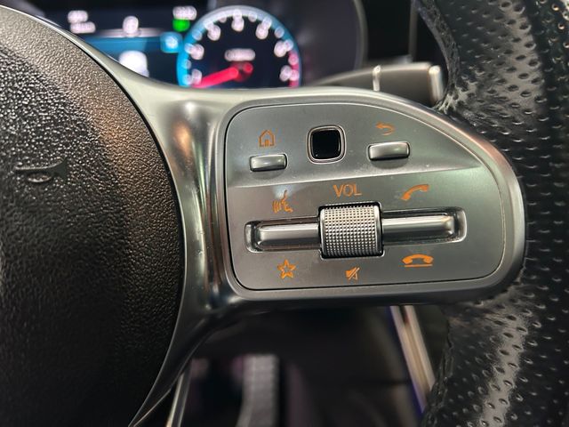 2020 Mercedes-Benz GLC 300