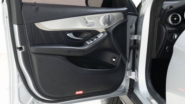 2020 Mercedes-Benz GLC AMG 63 S | Houston, TX | Houston Auto Credit 2020 Mercedes-Benz GLC AMG 63 S | Houston, TX | Houston Auto Credit