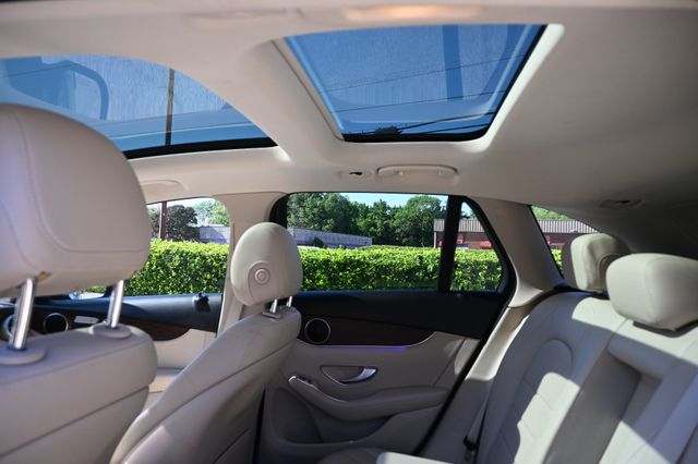 2020 Mercedes-Benz GLC 300