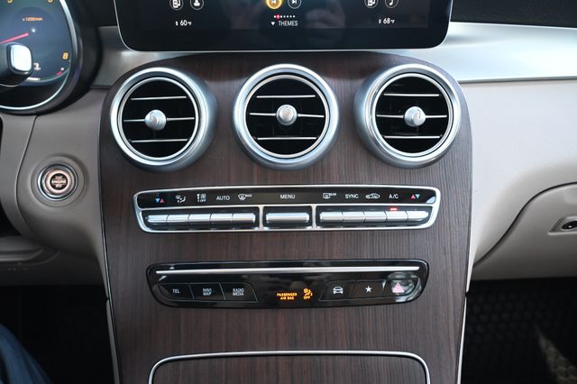 2020 Mercedes-Benz GLC 300