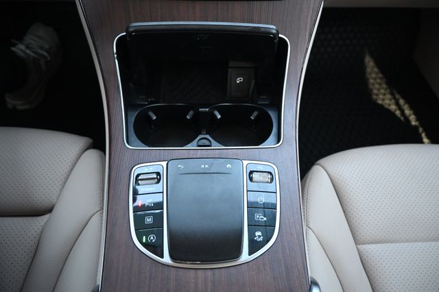 2020 Mercedes-Benz GLC 300