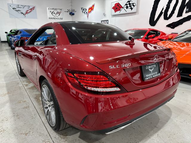2020 Mercedes-Benz SLC 300 Roadster AMG Premium, Wood, Harmon Ambient 43k | Dallas, Texas | Corvette Warehouse 2020 Mercedes-Benz SLC 300 Roadster AMG Premium, Wood, Harmon Ambient 43k | Dallas, Texas | Corvette Warehouse