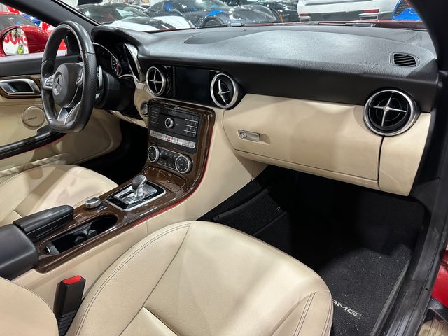 2020 Mercedes-Benz SLC 300 Roadster AMG Premium, Wood, Harmon Ambient 43k | Dallas, Texas | Corvette Warehouse 