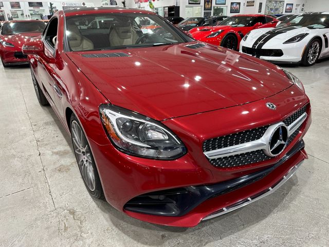 2020 Mercedes-Benz SLC 300 Roadster AMG Premium, Wood, Harmon Ambient 43k | Dallas, Texas | Corvette Warehouse 