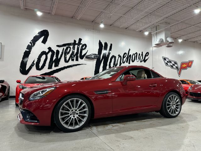 2020 Mercedes-Benz SLC 300 Roadster AMG Premium, Wood, Harmon Ambient 43k | Dallas, Texas | Corvette Warehouse 