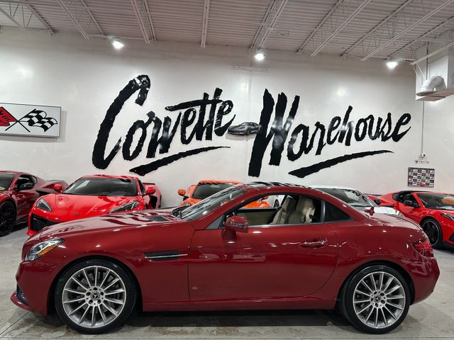 2020 Mercedes-Benz SLC 300 Roadster AMG Premium, Wood, Harmon Ambient 43k | Dallas, Texas | Corvette Warehouse 