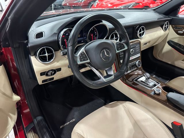 2020 Mercedes-Benz SLC 300 Roadster AMG Premium, Wood, Harmon Ambient 43k | Dallas, Texas | Corvette Warehouse 2020 Mercedes-Benz SLC 300 Roadster AMG Premium, Wood, Harmon Ambient 43k | Dallas, Texas | Corvette Warehouse