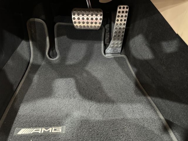 2020 Mercedes-Benz SLC 300 Roadster AMG Premium, Wood, Harmon Ambient 43k | Dallas, Texas | Corvette Warehouse 2020 Mercedes-Benz SLC 300 Roadster AMG Premium, Wood, Harmon Ambient 43k | Dallas, Texas | Corvette Warehouse