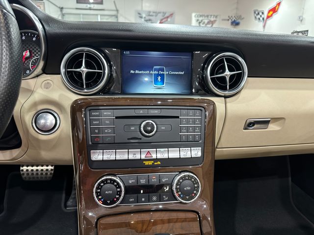 2020 Mercedes-Benz SLC 300 Roadster AMG Premium, Wood, Harmon Ambient 43k | Dallas, Texas | Corvette Warehouse 2020 Mercedes-Benz SLC 300 Roadster AMG Premium, Wood, Harmon Ambient 43k | Dallas, Texas | Corvette Warehouse