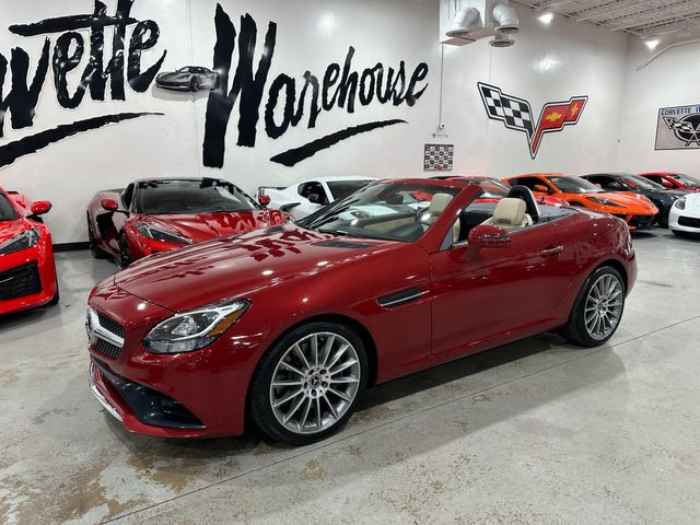 2020 Mercedes-Benz SLC 300 Roadster AMG Premium, Wood, Harmon Ambient 43k | Dallas, Texas | Corvette Warehouse 2020 Mercedes-Benz SLC 300 Roadster AMG Premium, Wood, Harmon Ambient 43k | Dallas, Texas | Corvette Warehouse