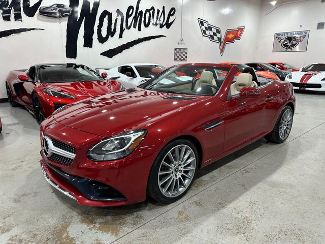 2020 Mercedes-Benz SLC 300 Roadster AMG Premium, Wood, Harmon Ambient 43k | Dallas, Texas | Corvette Warehouse 2020 Mercedes-Benz SLC 300 Roadster AMG Premium, Wood, Harmon Ambient 43k | Dallas, Texas | Corvette Warehouse