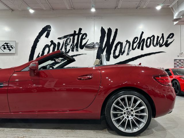2020 Mercedes-Benz SLC 300 Roadster AMG Premium, Wood, Harmon Ambient 43k | Dallas, Texas | Corvette Warehouse 