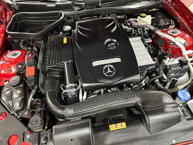 2020 Mercedes-Benz SLC 300 Roadster AMG Premium, Wood, Harmon Ambient 43k | Dallas, Texas | Corvette Warehouse 2020 Mercedes-Benz SLC 300 Roadster AMG Premium, Wood, Harmon Ambient 43k | Dallas, Texas | Corvette Warehouse