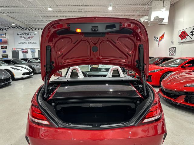 2020 Mercedes-Benz SLC 300 Roadster AMG Premium, Wood, Harmon Ambient 43k | Dallas, Texas | Corvette Warehouse 2020 Mercedes-Benz SLC 300 Roadster AMG Premium, Wood, Harmon Ambient 43k | Dallas, Texas | Corvette Warehouse