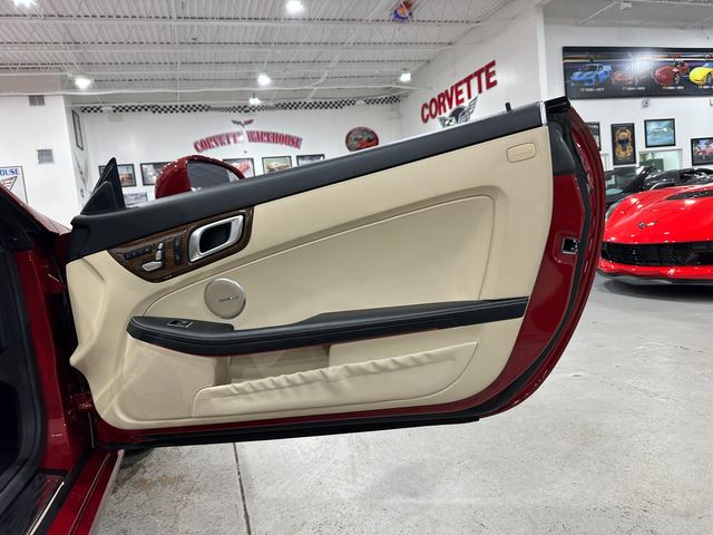 2020 Mercedes-Benz SLC 300 Roadster AMG Premium, Wood, Harmon Ambient 43k | Dallas, Texas | Corvette Warehouse 2020 Mercedes-Benz SLC 300 Roadster AMG Premium, Wood, Harmon Ambient 43k | Dallas, Texas | Corvette Warehouse