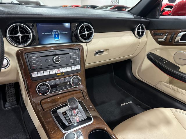 2020 Mercedes-Benz SLC 300 Roadster AMG Premium, Wood, Harmon Ambient 43k | Dallas, Texas | Corvette Warehouse 2020 Mercedes-Benz SLC 300 Roadster AMG Premium, Wood, Harmon Ambient 43k | Dallas, Texas | Corvette Warehouse