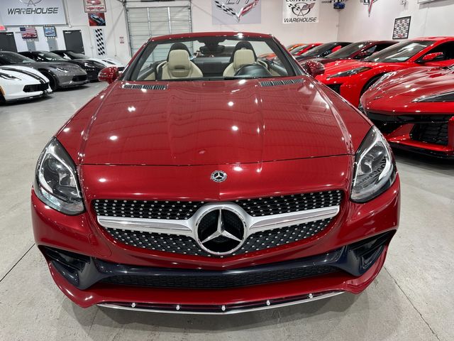 2020 Mercedes-Benz SLC 300 Roadster AMG Premium, Wood, Harmon Ambient 43k | Dallas, Texas | Corvette Warehouse 2020 Mercedes-Benz SLC 300 Roadster AMG Premium, Wood, Harmon Ambient 43k | Dallas, Texas | Corvette Warehouse