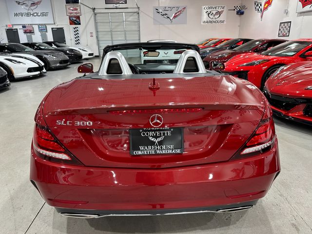 2020 Mercedes-Benz SLC 300 Roadster AMG Premium, Wood, Harmon Ambient 43k | Dallas, Texas | Corvette Warehouse 2020 Mercedes-Benz SLC 300 Roadster AMG Premium, Wood, Harmon Ambient 43k | Dallas, Texas | Corvette Warehouse