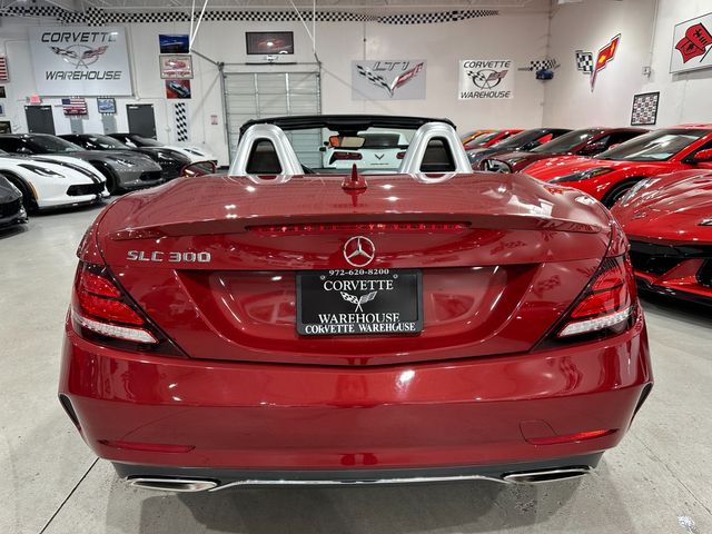 2020 Mercedes-Benz SLC 300 Roadster AMG Premium, Wood, Harmon Ambient 43k | Dallas, Texas | Corvette Warehouse 