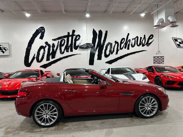 2020 Mercedes-Benz SLC 300 Roadster AMG Premium, Wood, Harmon Ambient 43k | Dallas, Texas | Corvette Warehouse 