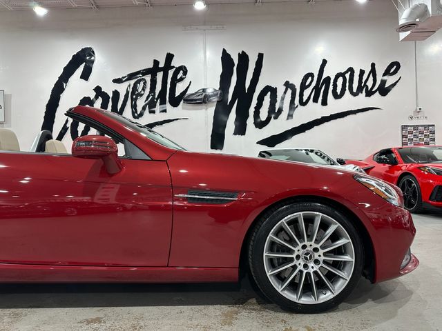 2020 Mercedes-Benz SLC 300 Roadster AMG Premium, Wood, Harmon Ambient 43k | Dallas, Texas | Corvette Warehouse 