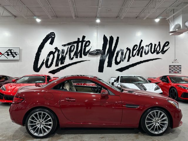 2020 Mercedes-Benz SLC 300 Roadster AMG Premium, Wood, Harmon Ambient 43k | Dallas, Texas | Corvette Warehouse 2020 Mercedes-Benz SLC 300 Roadster AMG Premium, Wood, Harmon Ambient 43k | Dallas, Texas | Corvette Warehouse