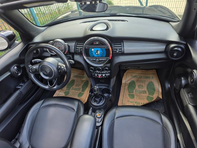 2020 Mini Convertible Cooper | Reseda, CA | Angeles Auto Alliance